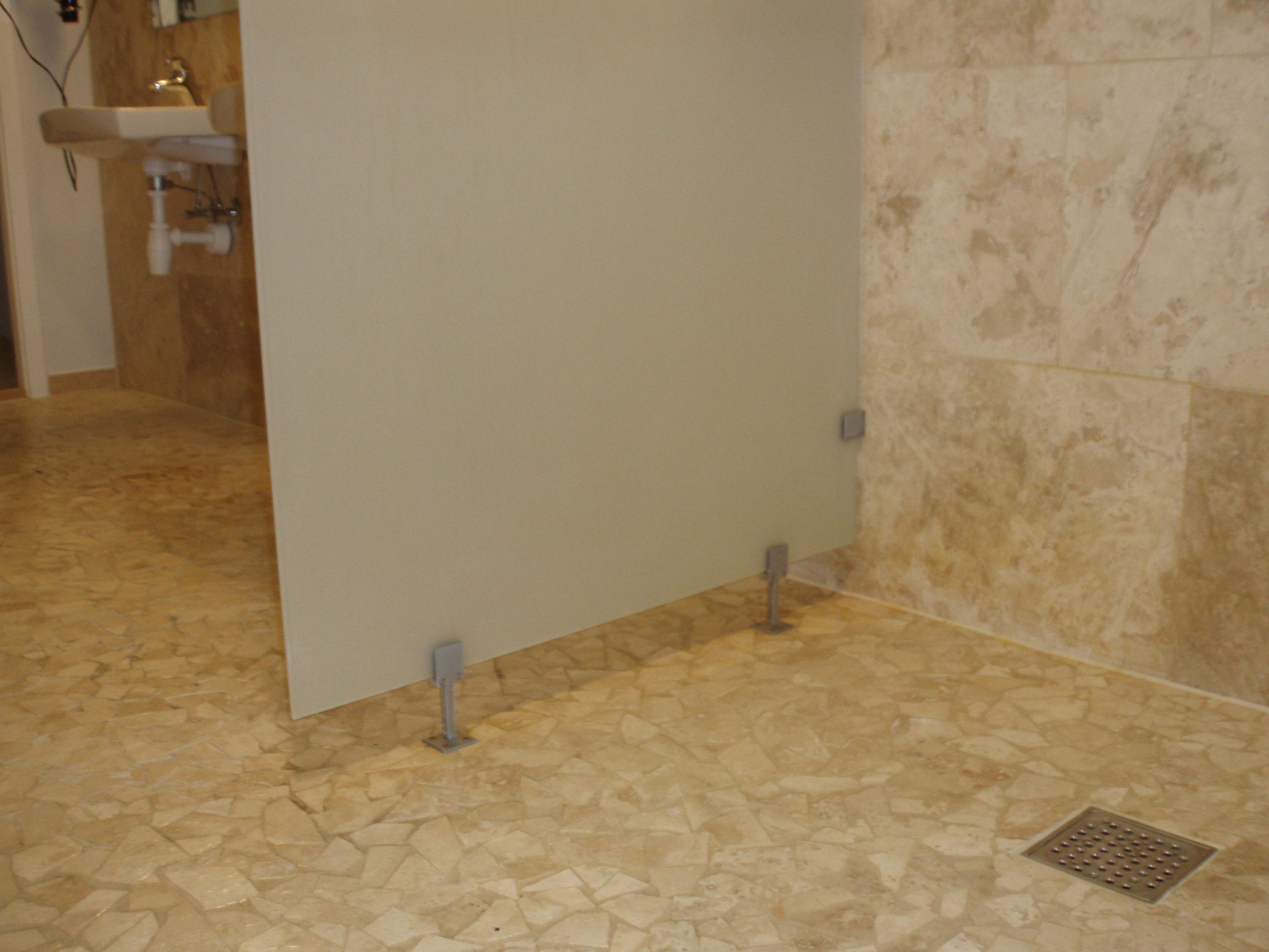 brusevægge brusedøre konkurrence dygtige priser glas