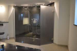 brusevægge brusedøre konkurrence dygtige priser glas