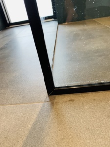 Billige brusedøre og vægge til badeværelset