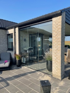 Glasværn profilsystem terrasselukninger konkurrencedygtige