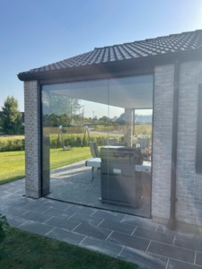 Glasværn profilsystem terrasselukninger konkurrencedygtige